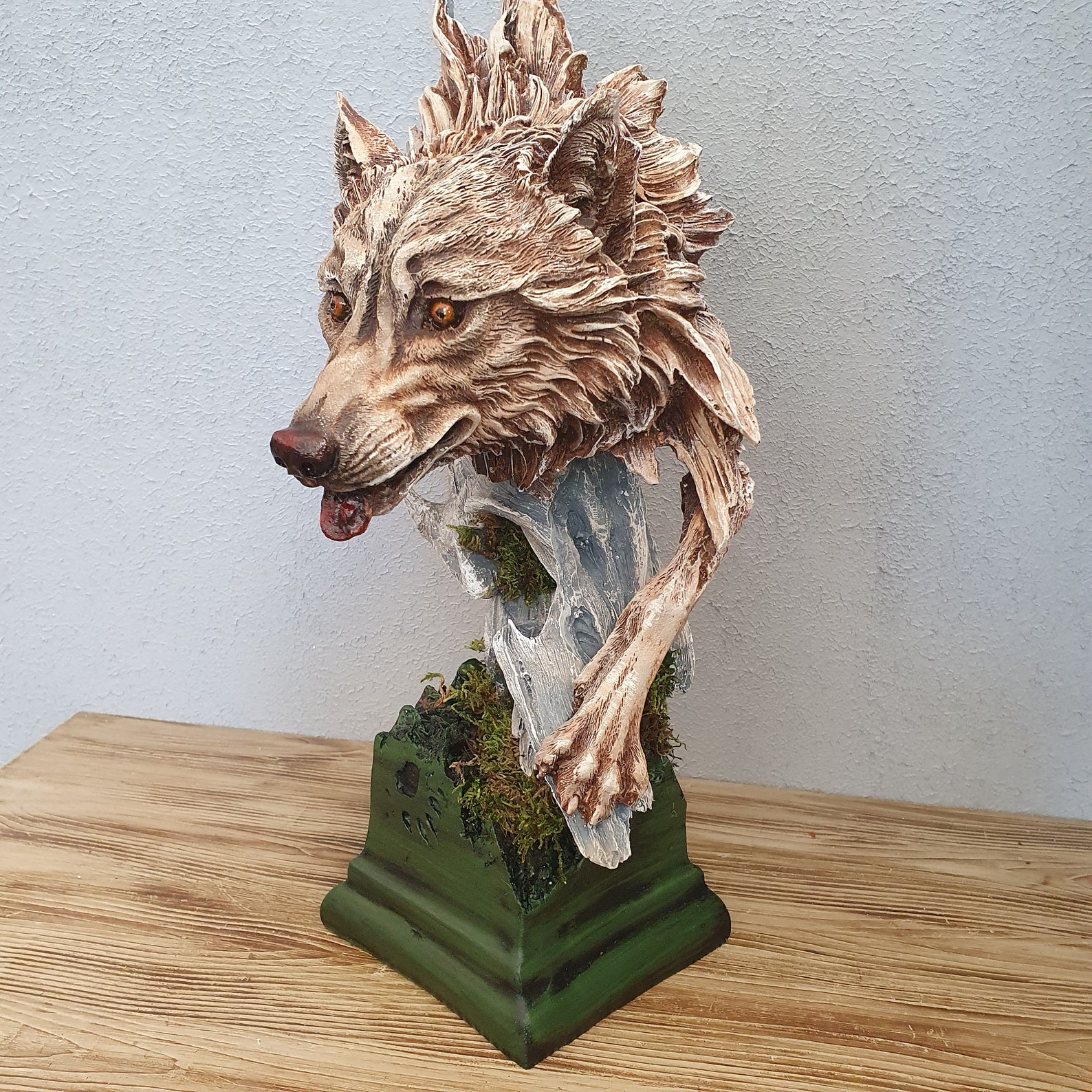 Decorative Wolf Bust Sculpture, 14.96 Inches, Wolf Head Sculpture, Home