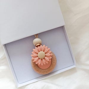 Collier d&#39;allaitement pêche avec pendentif fleur fidget, collier violon en bois personnalisé d&#39;allaitement pour maman avec gravure