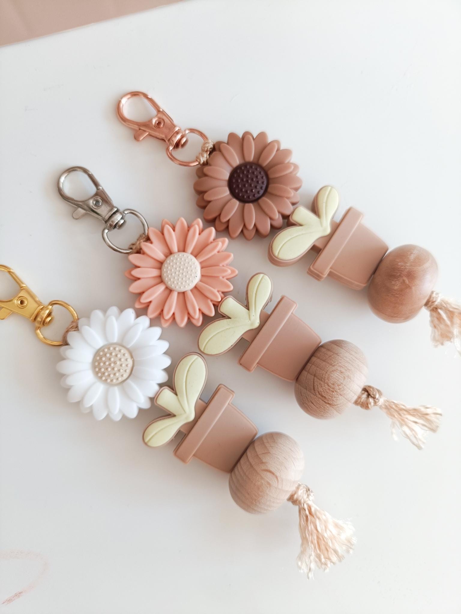 Personalized Keyring Back to School Bag Tag, Silicone Beaded Key Chain ...