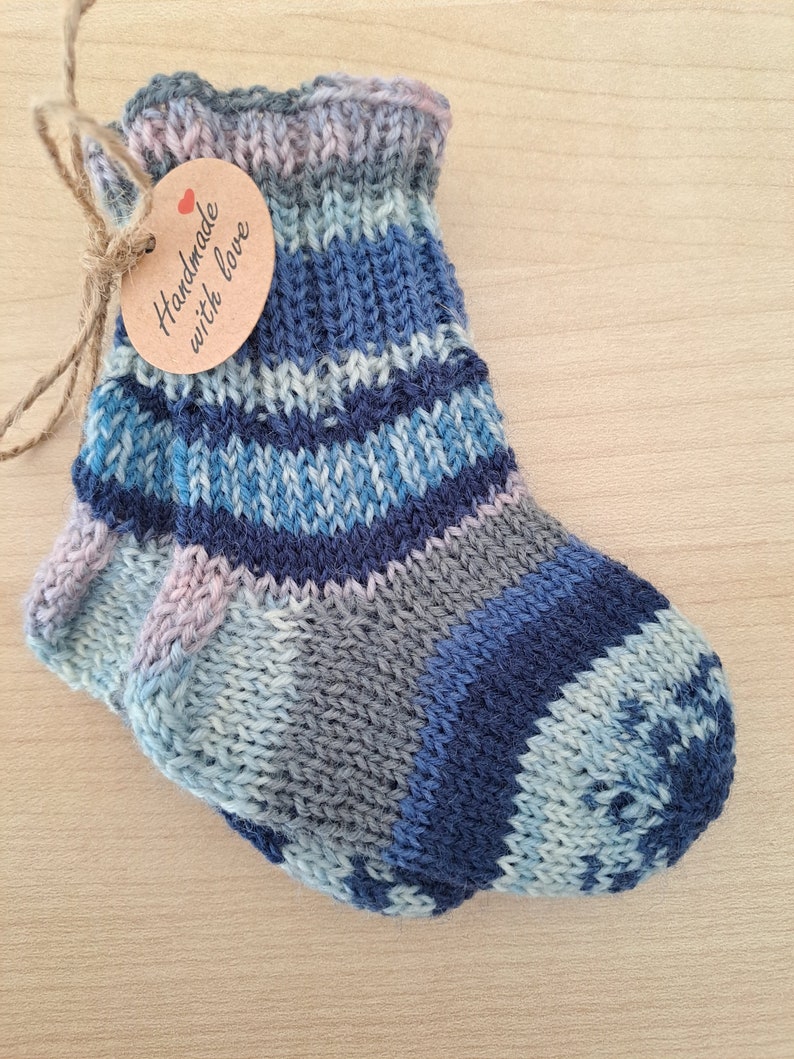 Hand-knitted baby socks, wool first socks, size 15/16 0 to 3 months 2