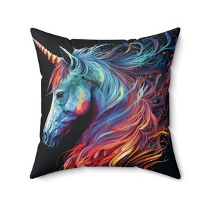 Regenbogen Einhorn Kissen, Einhorn, bunte Fantasy Home Decor, Kinderzimmer Bettwäsche, mythisch, magisches Regenbogen Geschenk, wunderliches Dekokissen,