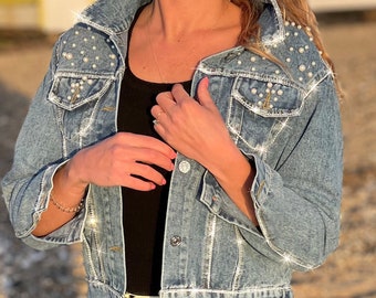 DIAMANTE TRIM Custom Pearl Rhinestone Denim Jacket Bridal Denim Jacket Mrs Jacket Denim Jacket Wedding Denim Jacket personalised Denim Etsy