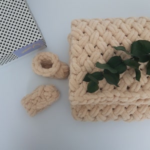 Crochet Baby Blanket, Car Seat Blanket, Baby Boy Blanket, Neutral Baby Gift, Stroller Blanket, Baby Booties 0-9 months