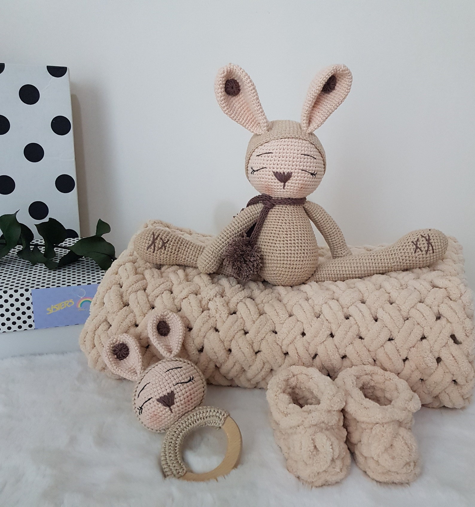 Gender Neutral Baby Gift Newborn Gift Box Best Pregnancy - Etsy