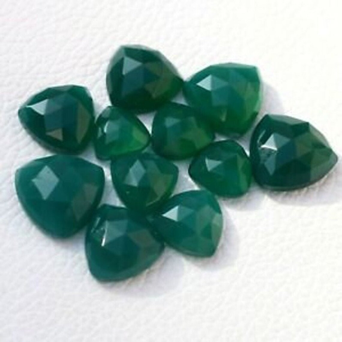 5 MM TRILLION CUT NATURAL GREEN ONYX  ALL NATURAL AAA 8 PC SET 
