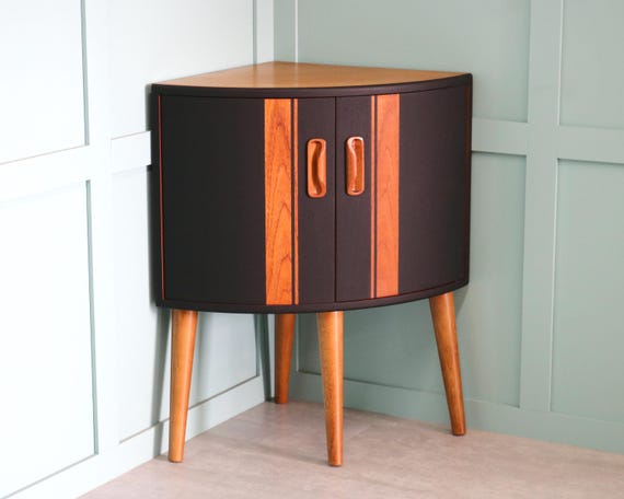 ビンテージ　ローズウッド　キャビネット サイドボード　ミッドセンチュリー ◇ヴィンテージ◇ ローズウッドキャビネット レトロモダン ミッド