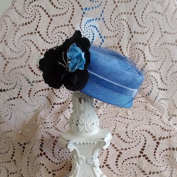 Lovely 1950's Pillbox  Style Blue Hat