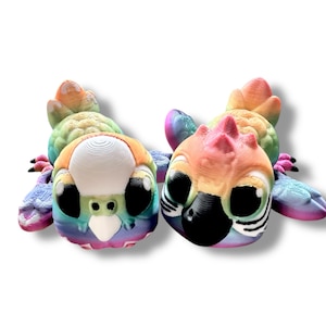 Rainbow Baby Budgie or Macaw Parrot Flexi Pet- 3D printed articulated baby budgie, choose your favorite and display this cutie!