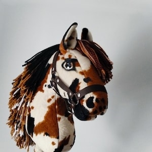 Hobby Horse Appaloosa, small size, patches, yarn mane, bridle, halter, Kapphast, Steckenpferd