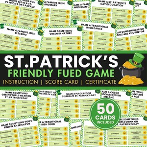 Könnte beinhalten: Ein grünes und weißes Kartenspiel mit einer Illustration eines Kobolds und eines Goldtopfs. Die Karten sind für ein St. Patrick's Day-Spiel namens "Friendly Feud Game". Das Spiel enthält 50 Karten mit verschiedenen Fragen und Antworten rund um die irische Kultur und Tradition.