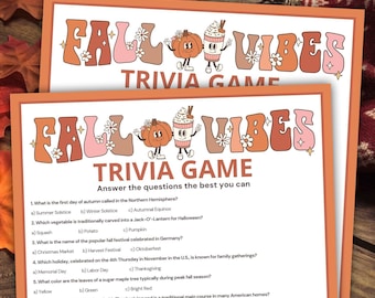 Puede incluir: Dos hojas de juego de trivia con temática otoñal con las palabras "FALL VIBES" en letras retro. Las hojas presentan ilustraciones de una calabaza y una bebida de café. El juego de trivia incluye preguntas sobre el otoño y Acción de Gracias.