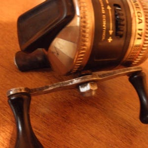 Zebco USA Omega 171 Spin Casting Fishing Reel/vintage - Etsy