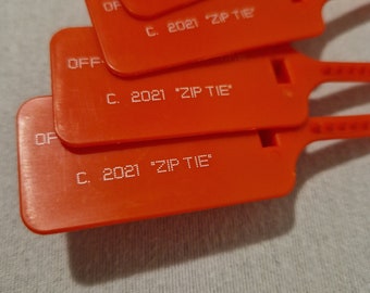 red off white vapormax