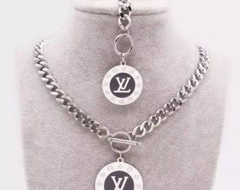 slap af Forbyde Udøve sport Louis Vuitton Jewelry | Etsy