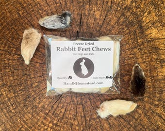 10 Pack Freeze Dried Rabbit Front Feet Dog & Cat Treats: Natural Dental Chews