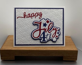 Ręcznie robiona kartka z okazji 4 lipca: wytłoczone fajerwerki, patriotyczne pozdrowienia