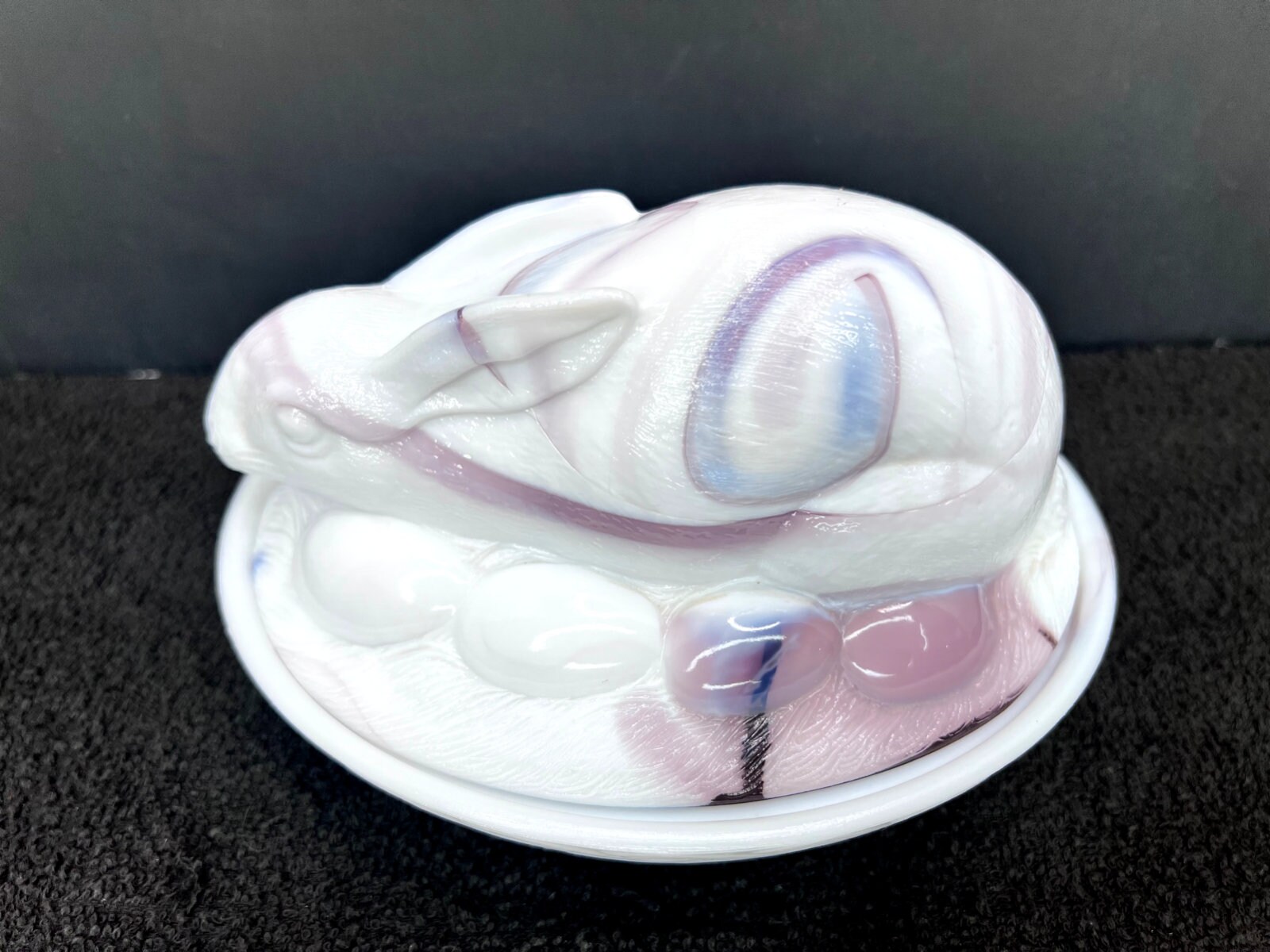 Fenton Amethyst/purple Slag Glass Bunny Covered Candy Dish hard to Find ...