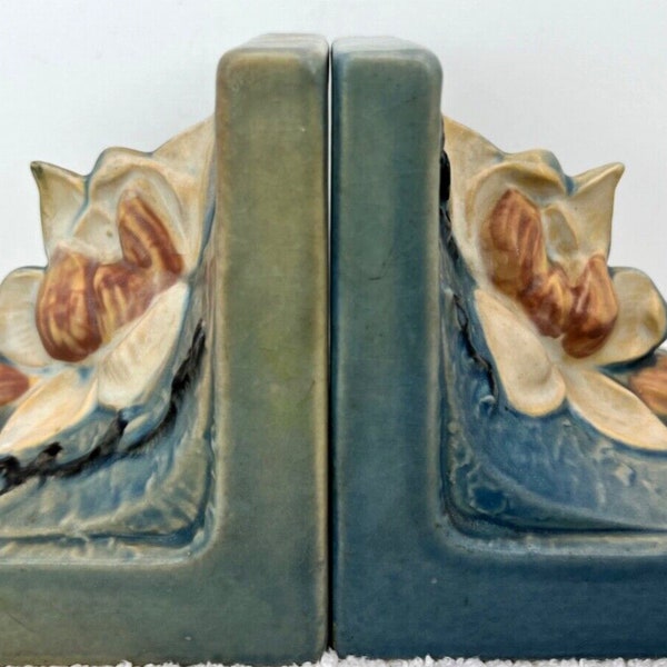 Roseville Pottery Magnolia "Blue" 13 Bookend Pair - 1940s