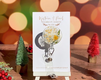 Real Flower Badge Reel, Pressed Flower ID Holder, Pressed Flower Badge Reel for Nurse, Doctor, and Teacher, Christmas Gift Under 15 Dollars