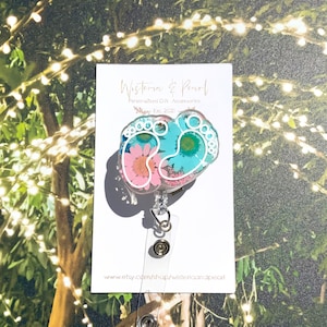 Pressed Flower Baby Foot Badge Reel, Obstetrician Resin Badge Reel, Childbirth and Delivery Badge Reels, Gift for Nurse Under 20 Dollars