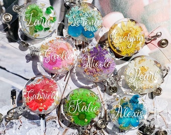 Personalized Real Flower Badge Reel, Custom Make Badge Reel, Pressed Real Flowers Badge Reel with Gold Flakes, Badge Reel Personalized Resin