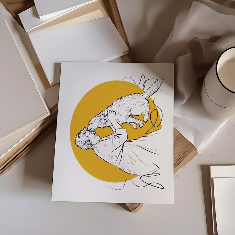 Op de afbeelding: Een zwart-witte lijntekening van een persoon die een hond omhelst. De tekening is geplaatst op een gele cirkel.