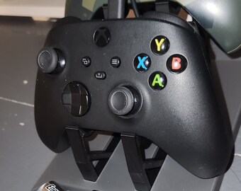 universal controller stand