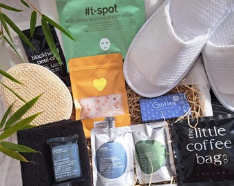 Men's Self-Care Gift Box, Birthday Pamper Hamper with Spa Slippers & Grooming Items