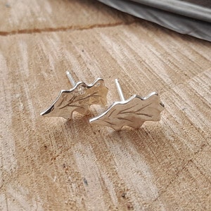 Handmade Silver Oak Leaf earrings, Oak leaf suds, Silver Stud Earrings, Silver Oak Leaf Earrings,