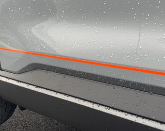 Mini Rocker Stripes van LUDesignNY, op maat gemaakt en op maat gemaakt voor een Honda CRV van 2023-2026