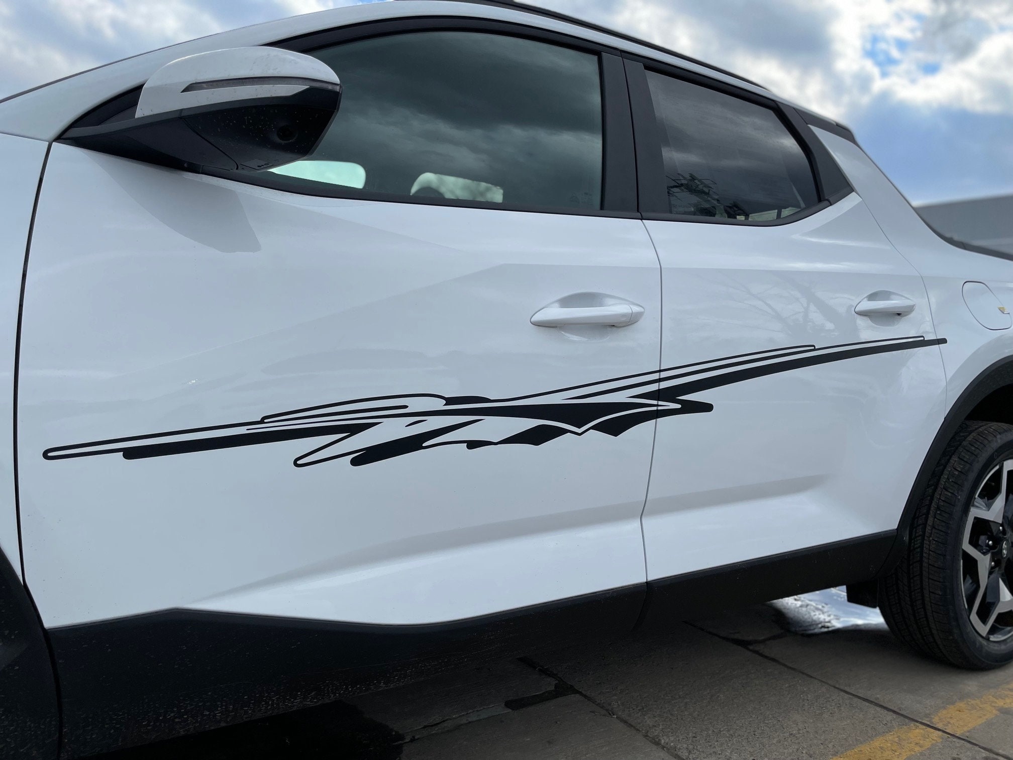 Graphics for 2022-25 Hyundai Santa Cruz Pick up Side Sticker