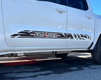 Agressieve Rocker Stripes van LUDesignsNY, op maat gemaakt voor de Nissan Frontier 2022-2026