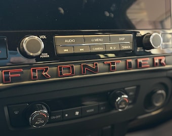 Gráficos interiores premium compatibles con los modelos Nissan Frontier Pro-4X y Pro-X 2025-26. Video de instalación incluido. ¡Juego adicional incluido!
