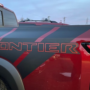 Graphics for 2022-2025 Nissan Frontier Rear Quarter -Fender Flare Version- Short Box Stripes