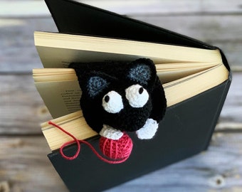 MADE TO ORDER Crochet Cat Bookmark "Carly" (Customizable)