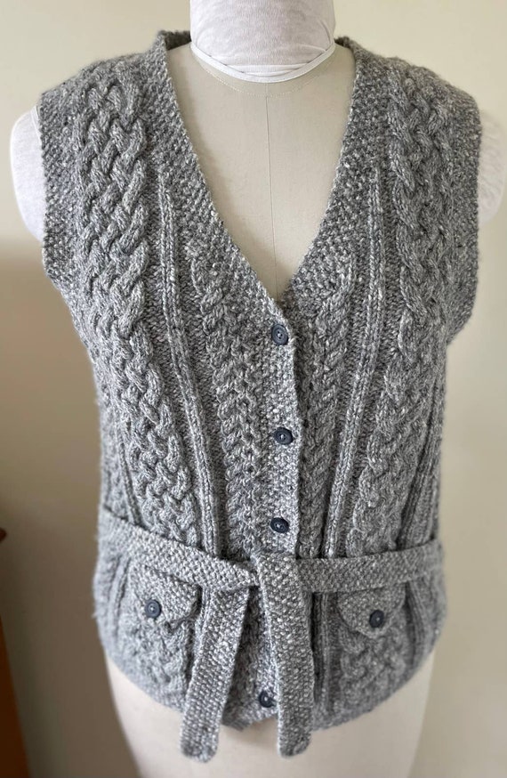 Vintage Lauren Ralph Lauren Womens Medium Hand Knit 100% Wool Sweater Vest  