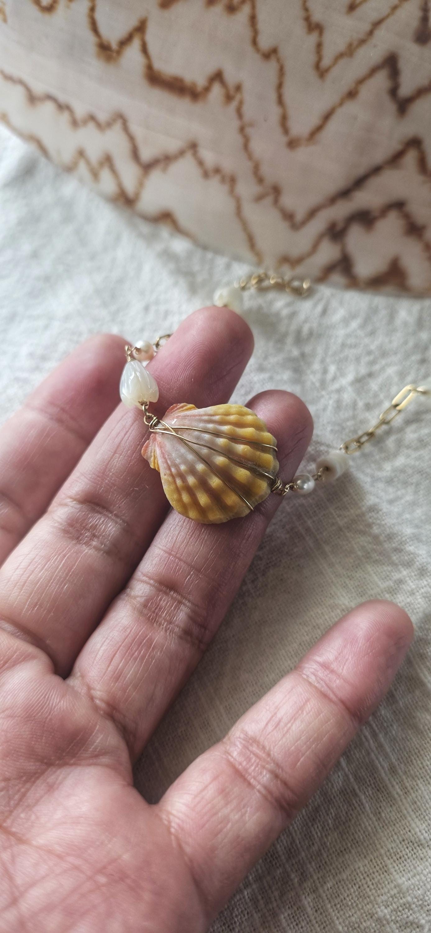 レディースアクセサリー ハワイで購入 Puka Shell Necklace with