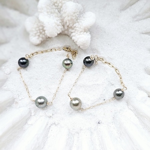 Trio Tahitian Pearl. 3 Black Tahitian Pearl Gold Bracelet. 14K Gold Filled