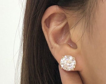 5 CT Round Moissanite Stud Earrings - 18K Yellow Gold Basket Setting