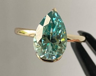 Pear Cut Green Color Solitaire VVS Moissanite Ring