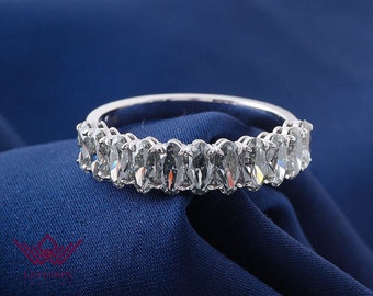 Oval Cut DEF Colorless Half Eternity Wedding Band Basket VVS Moissanite Ring