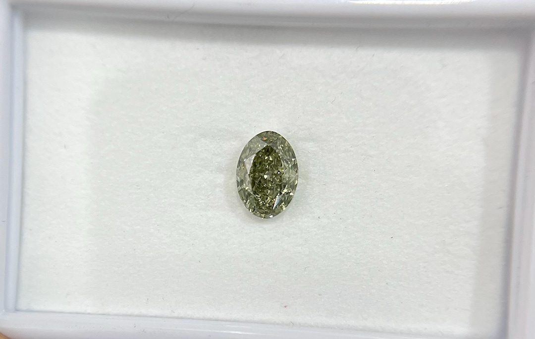 Natural GIA Oval Modified Brilliant Cut 2.14 Carat Fancy Deep Green VS2 ...