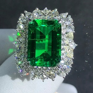 Crazy BIG 10 Carat Emerald Cut Lab Grown Emerald with Durable 9K Gold