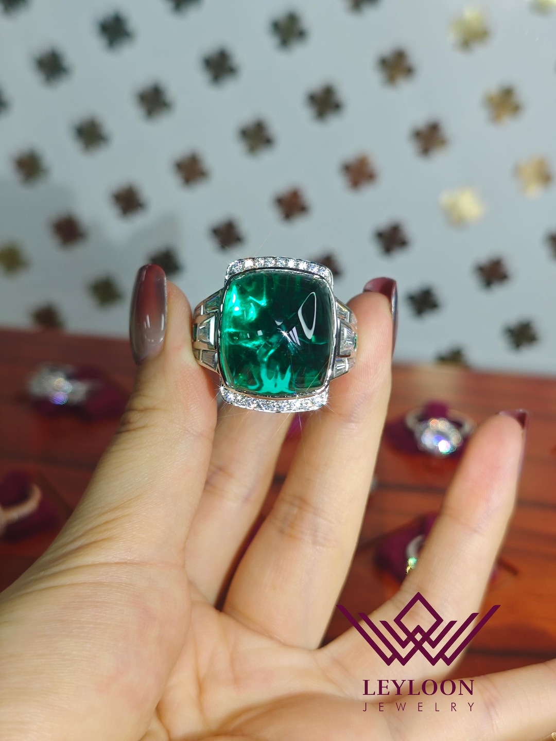 Sugarloaf Lab Grown Emerald Ring – 18K White Gold, Bezel Set - Etsy