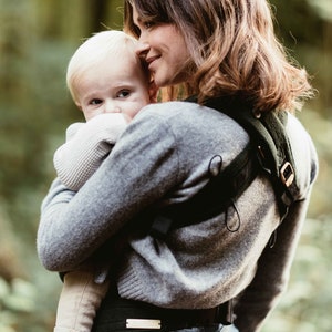 Beauden The Label Baby Carrier - rear straps