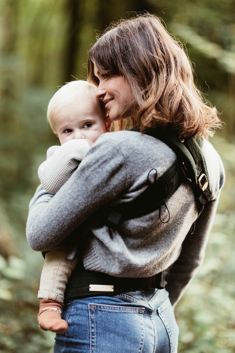 Beauden The Label Baby Carrier - rear straps