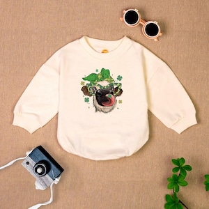 Highland Cow St Patrick&#39;s Day Baby Romper, St Patricks Baby Gift, Clover Baby Outfit, Lucky Charm Baby, Irish baby, Country Western