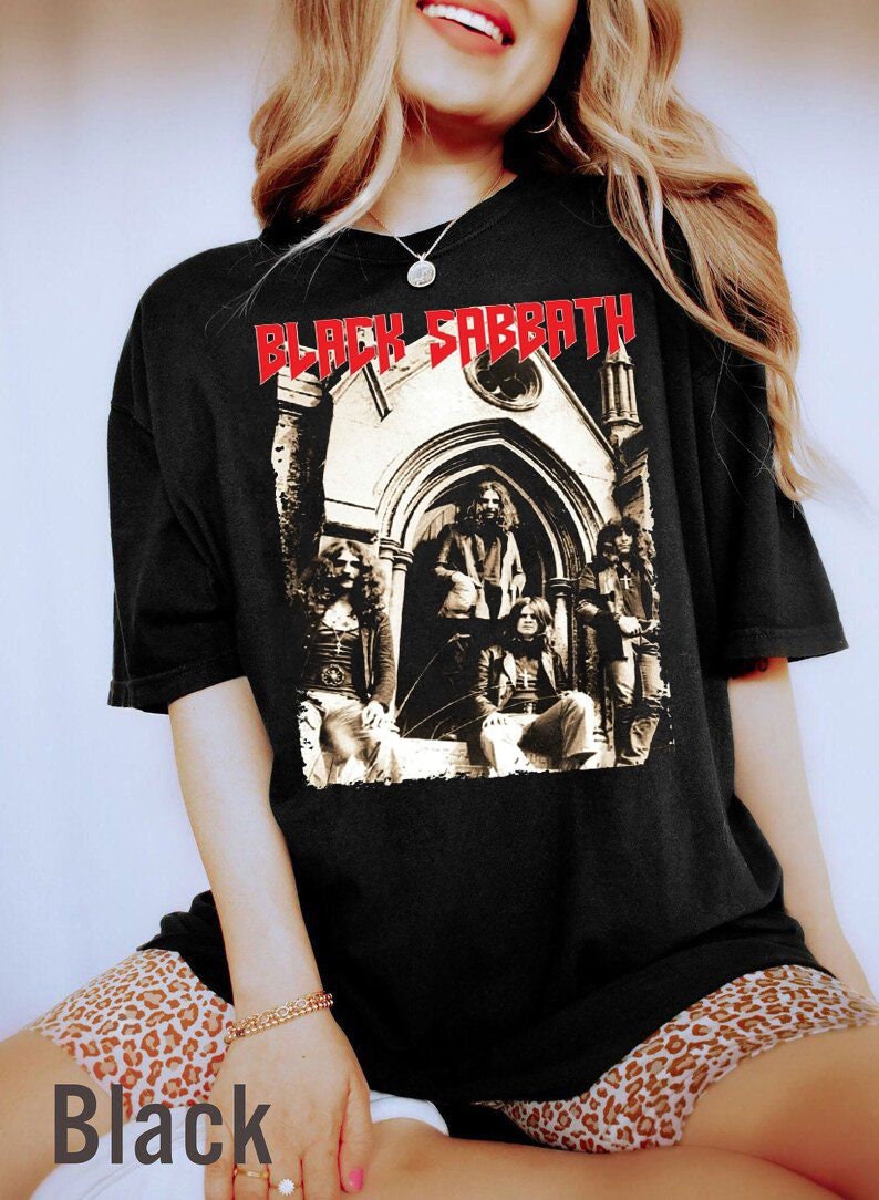 Discover Black Sabbath Band Musik T-Shirt