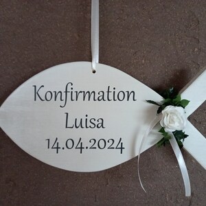 Personalisierter Fisch aus Holz für Kommunion/ Konfirmation/ Taufe/ Geburt. Geschenk/ Türdekoration/ Tischdekoration Bild 2