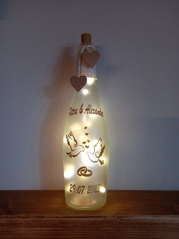 Dekoflasche mit Beleuchtung zur Hochzeit. LED- Flasche / Hochzeitsgeschenk/ Geldgeschenk